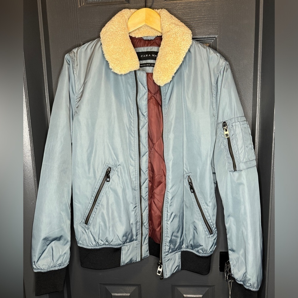 Zara jacket in light blue size medium collar is removable​​​​